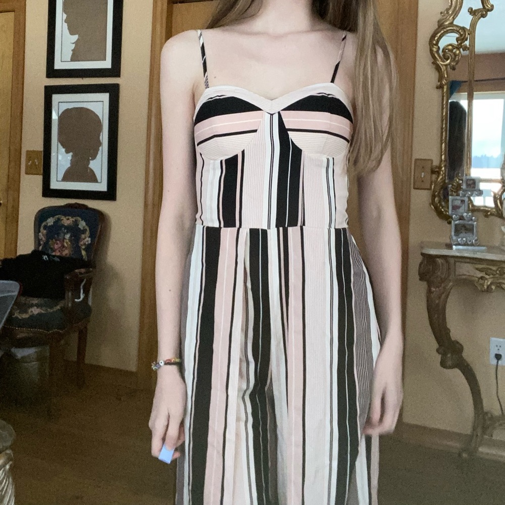 NWT striped romper - Picture 3 of 7